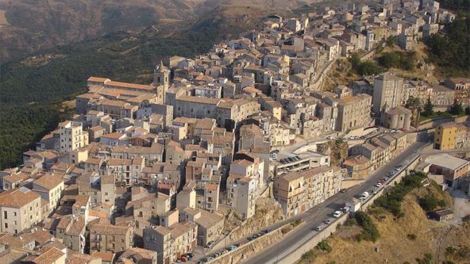 Geraci-Siculo-Panorama