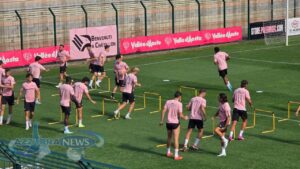 Decimo giorno di ritiro, doppia seduta per il Palermo tra forza e tattica.