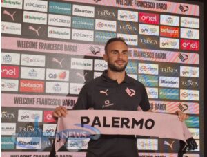 Dalla panchina contro il City al debutto a Cremona, Bardi si presenta: “Questa maglia è un onore, darò tutto me stesso”
